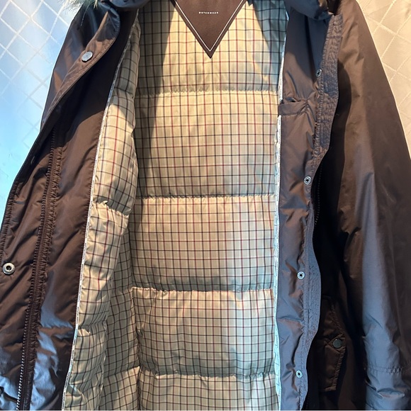 Tommy Hilfiger Long Brown Puffer Coat - Picture 9 of 9